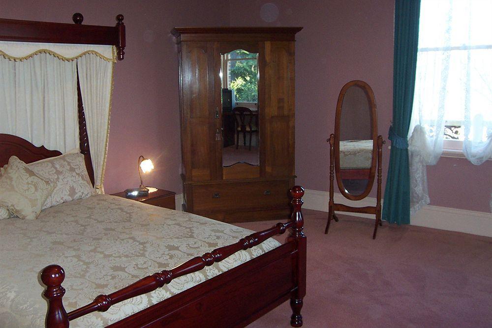 Lucinda B&B Latrobe エクステリア 写真
